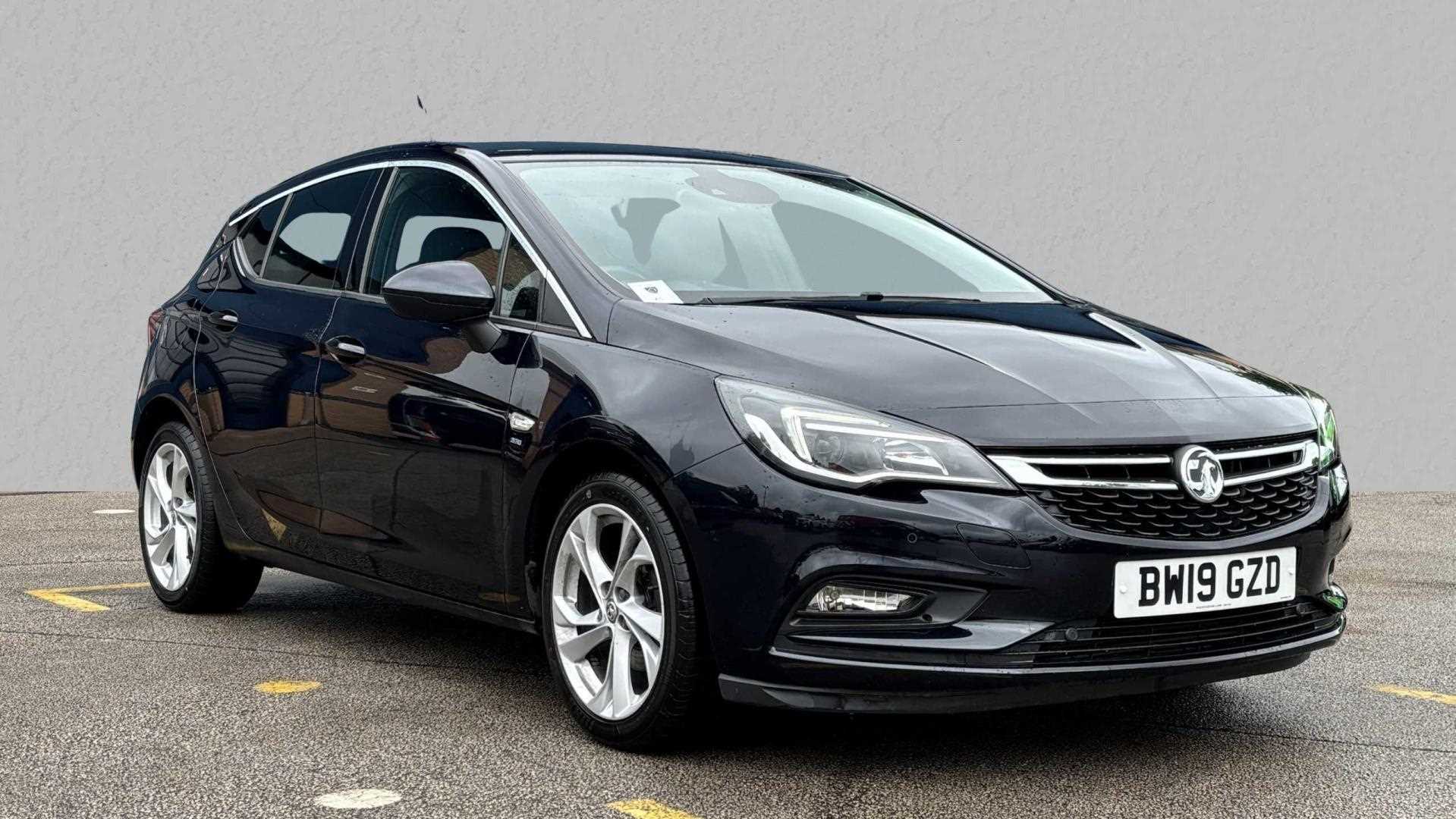 Main listing image - Vauxhall Astra