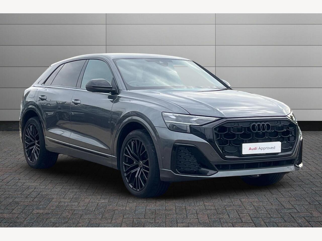 Main listing image - Audi Q8