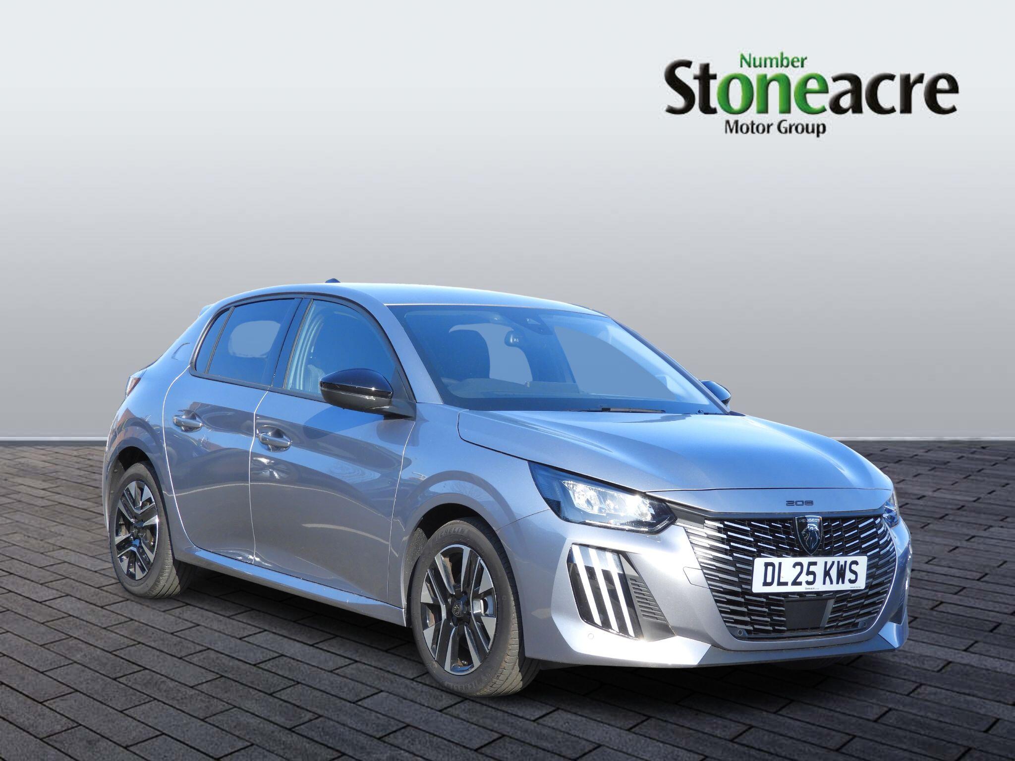 Main listing image - Peugeot 208