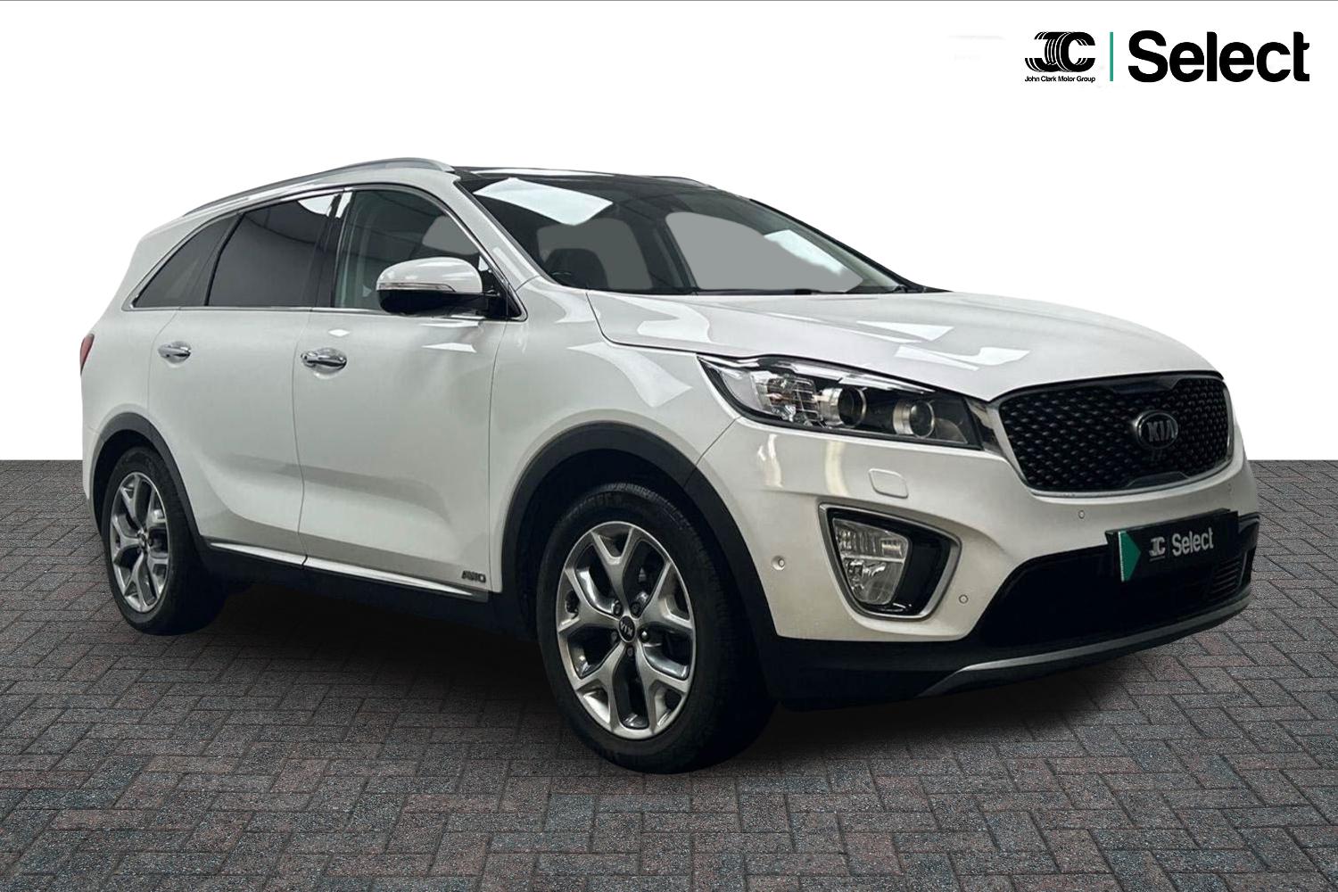 Main listing image - Kia Sorento