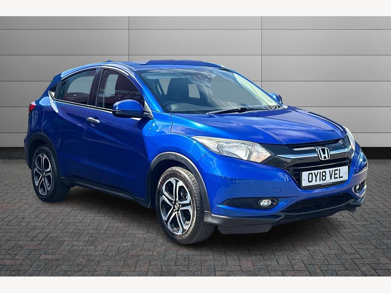 Main listing image - Honda HR-V