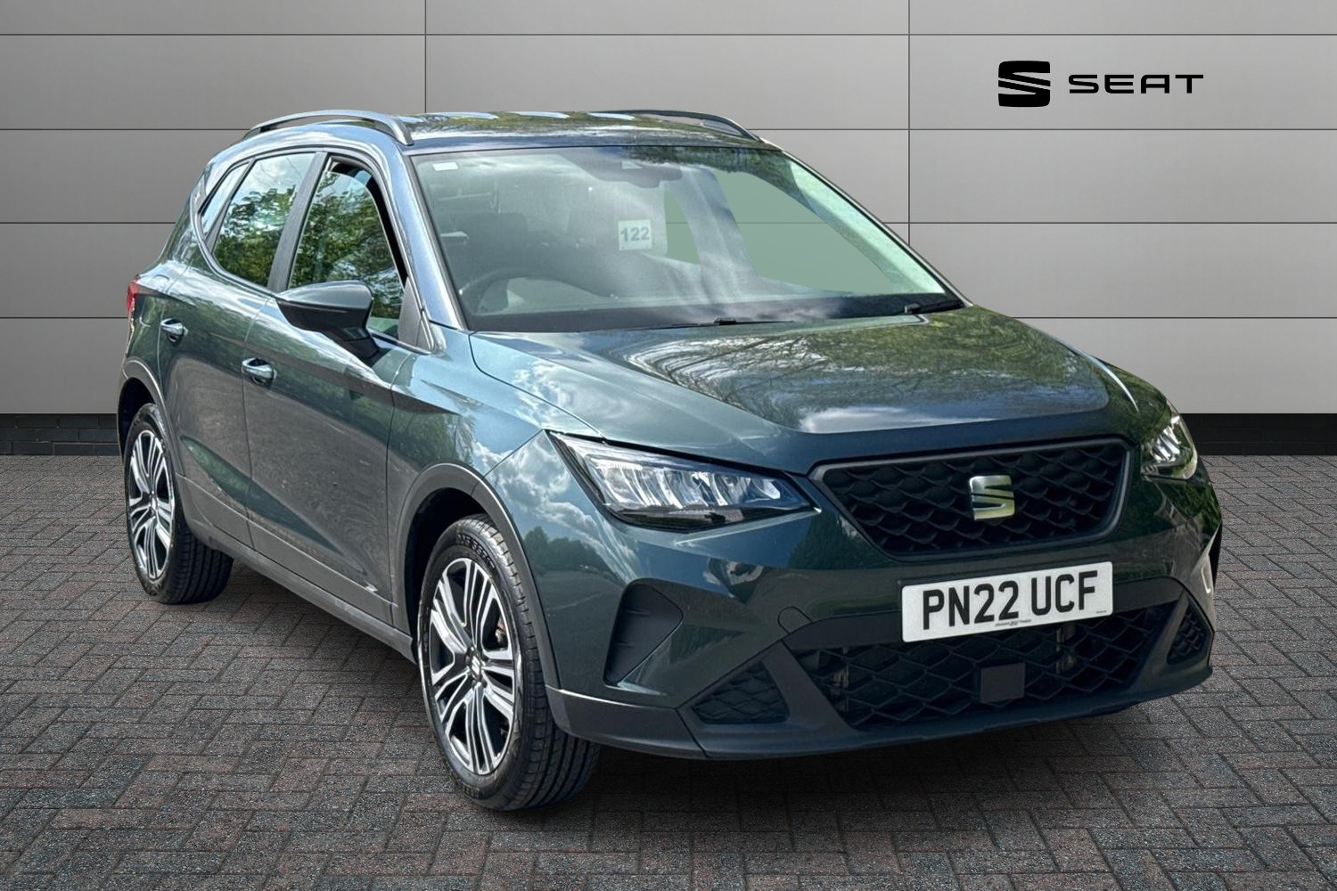 Main listing image - SEAT Arona