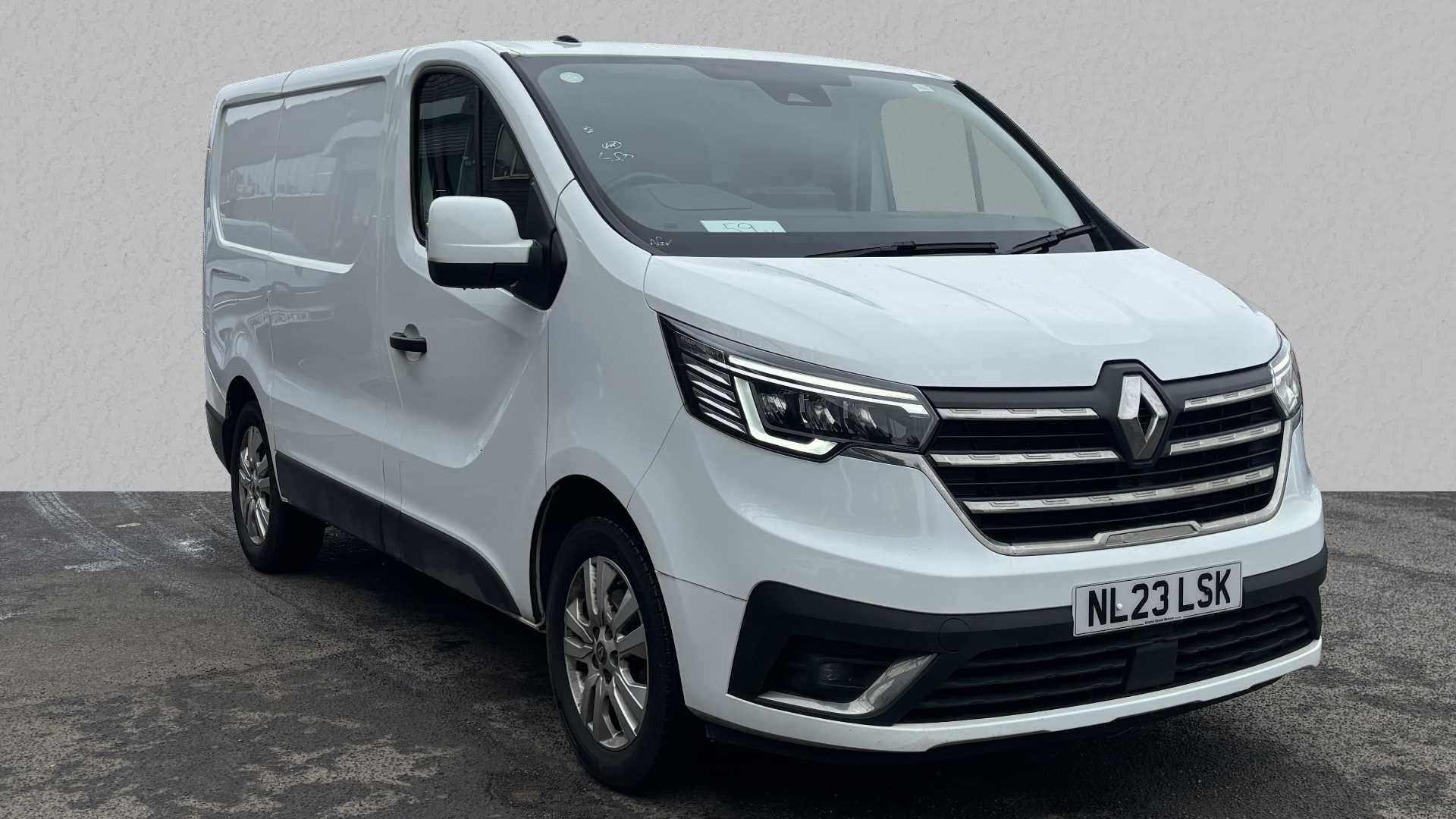 Main listing image - Renault Trafic