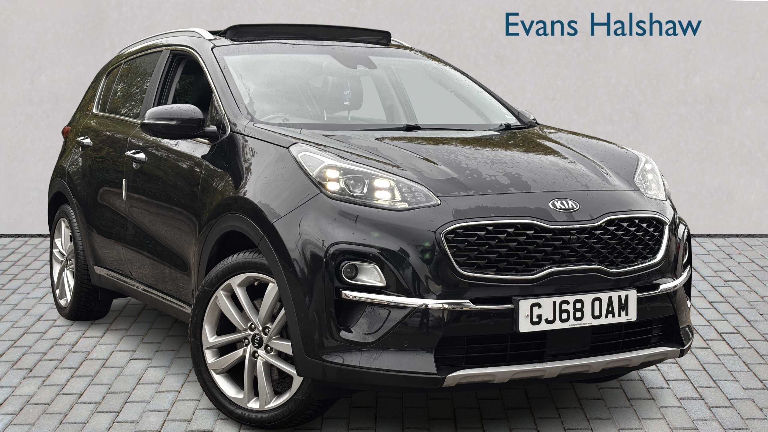 Main listing image - Kia Sportage
