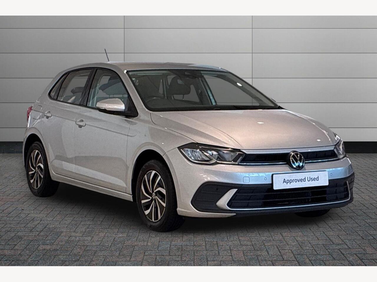 Main listing image - Volkswagen Polo