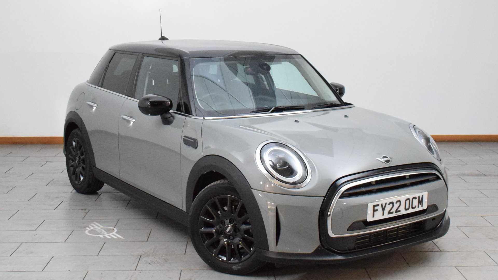Main listing image - MINI Hatchback 5dr