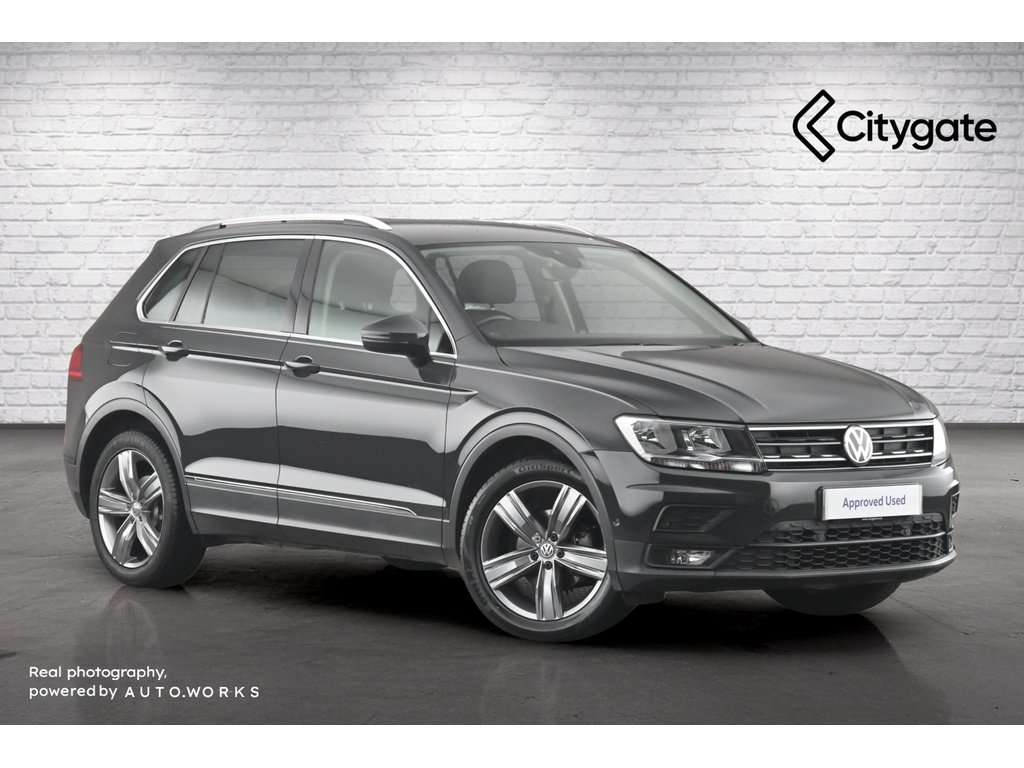 Main listing image - Volkswagen Tiguan