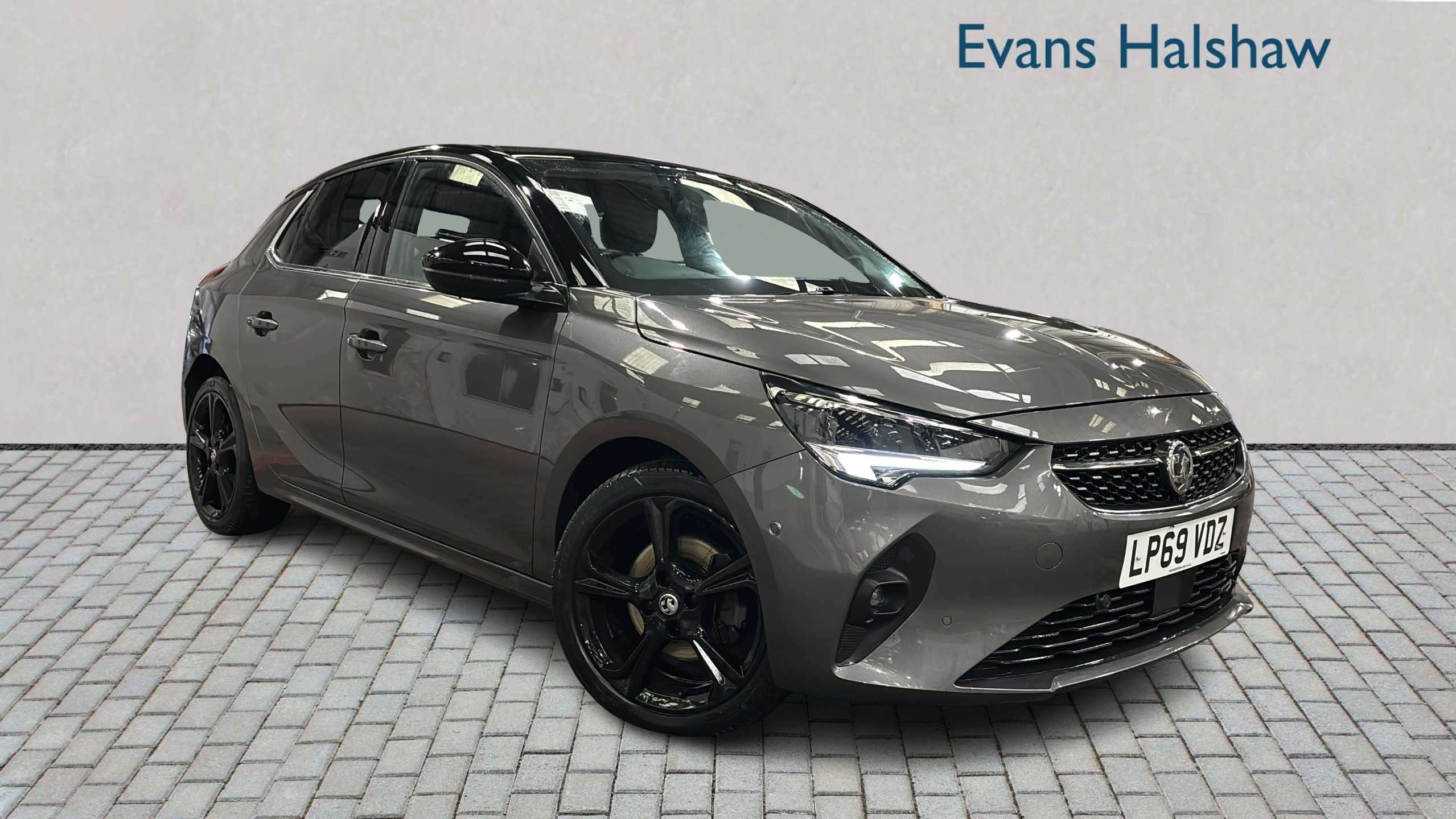 Main listing image - Vauxhall Corsa