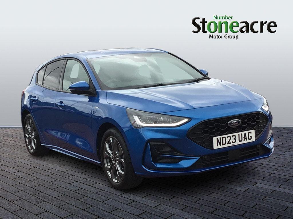 Main listing image - Ford Focus
