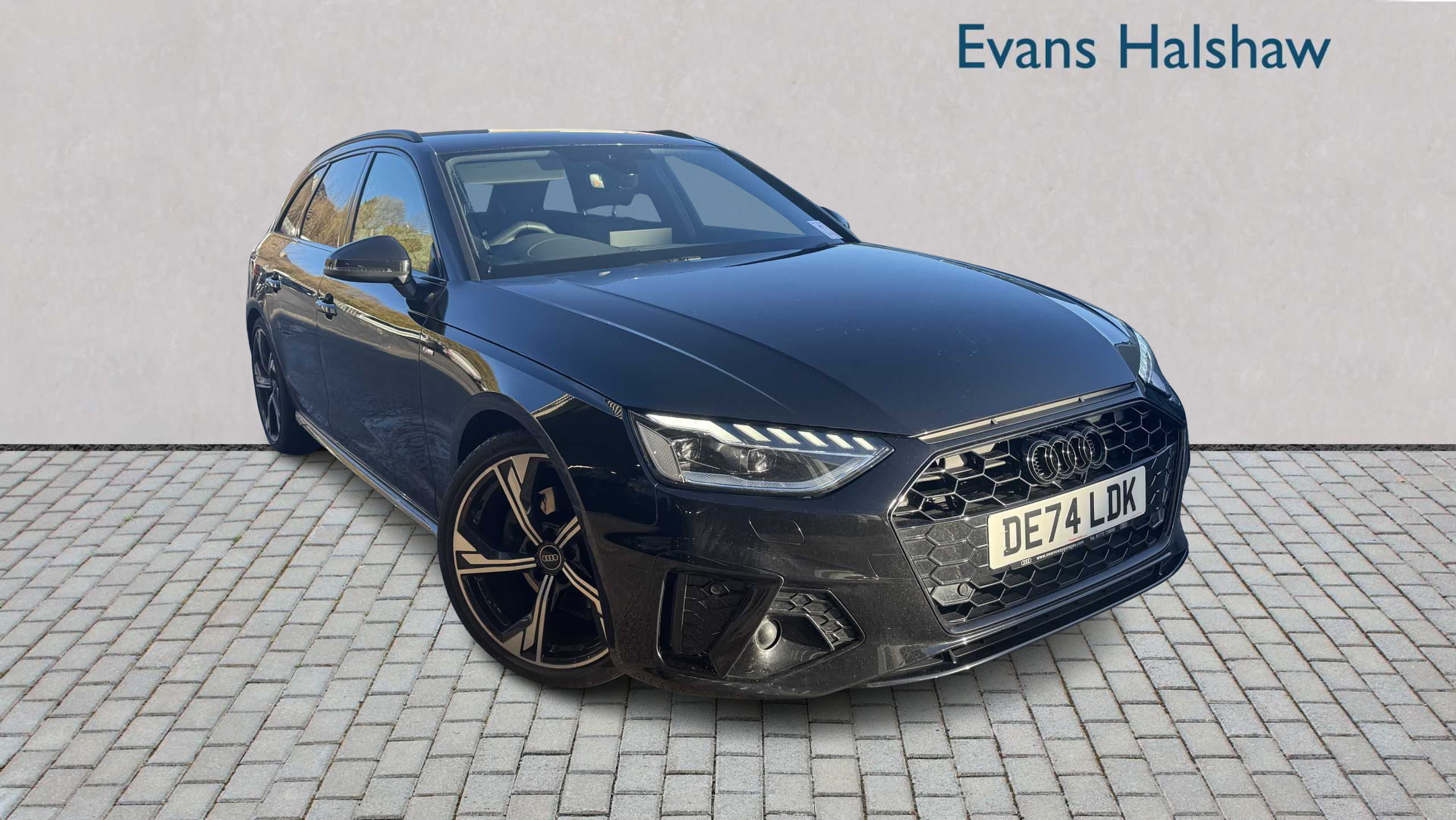 Main listing image - Audi A4 Avant