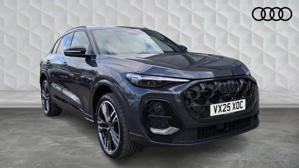 Main listing image - Audi Q5