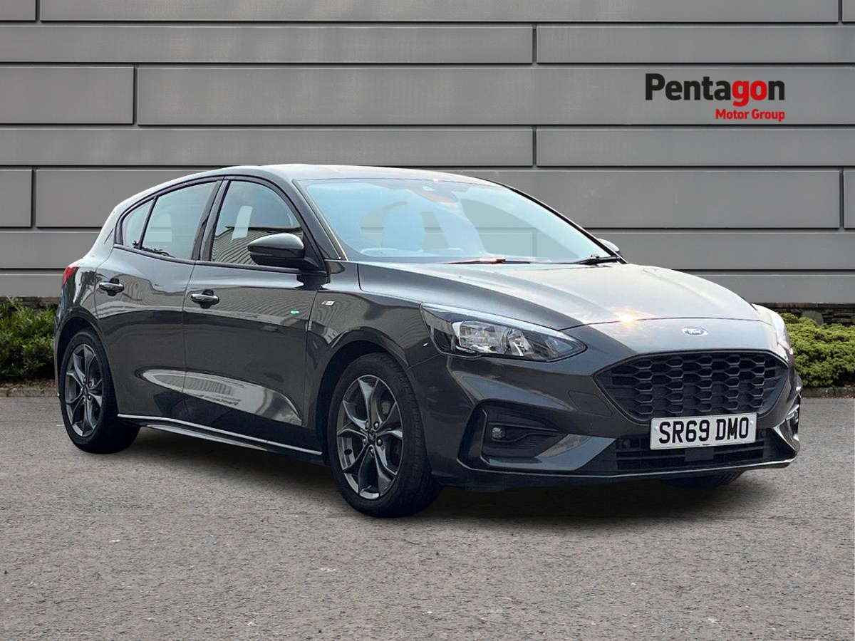 Main listing image - Ford Focus