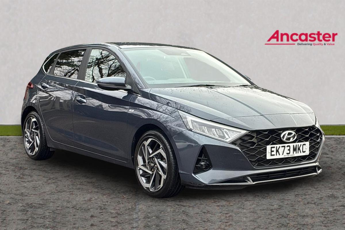 Main listing image - Hyundai i20