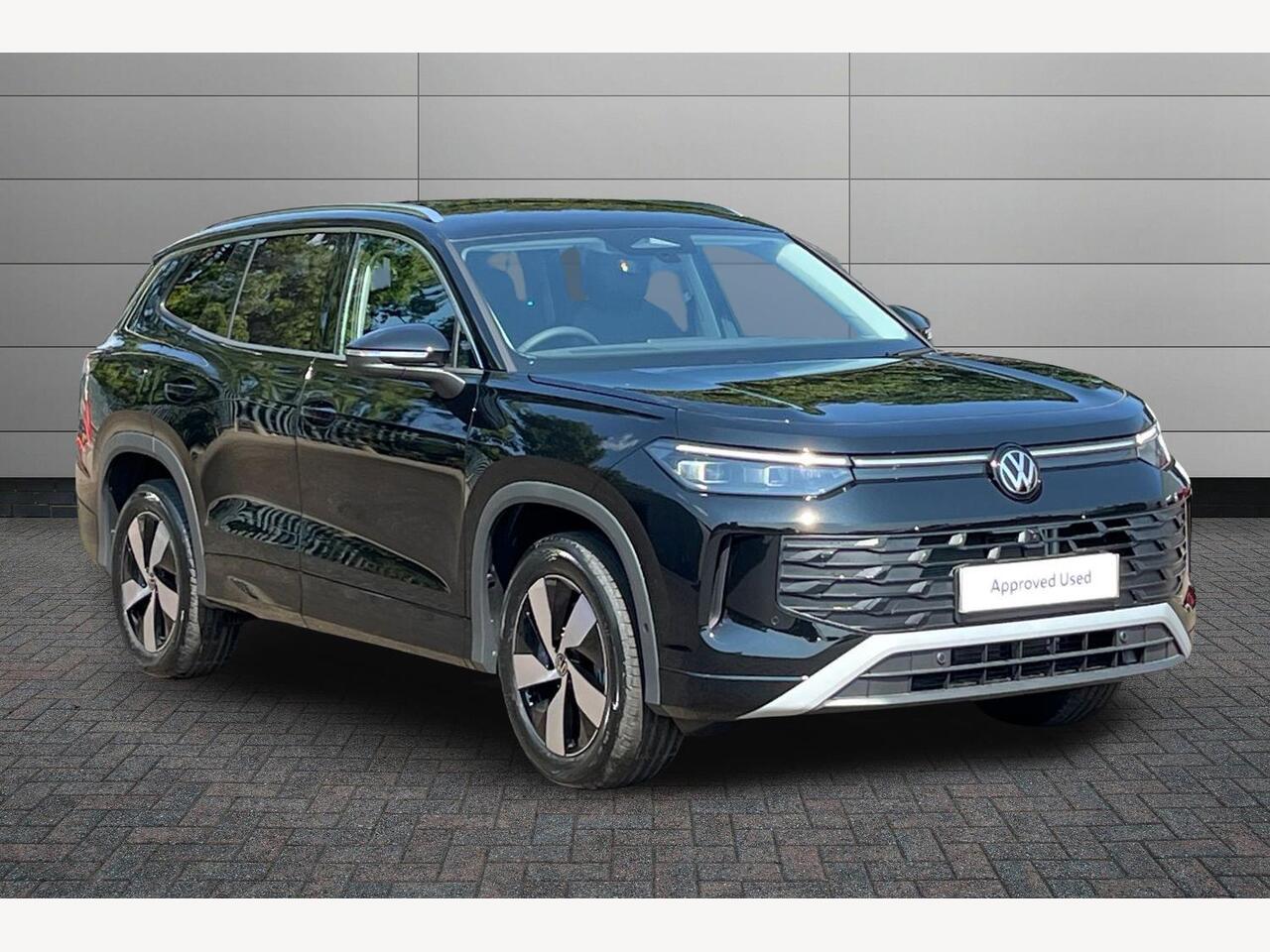 Main listing image - Volkswagen Tayron