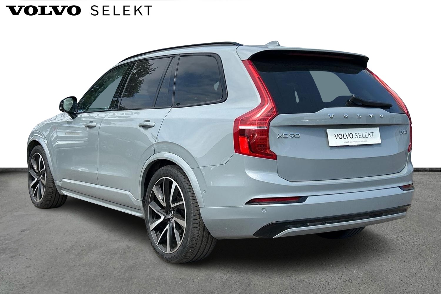 Main listing image - Volvo XC90