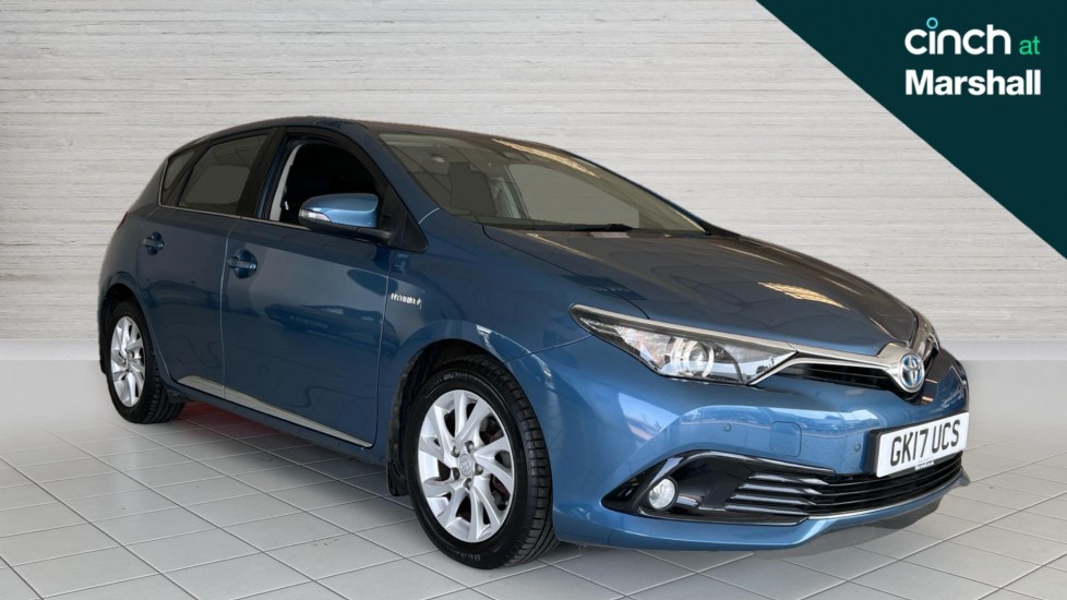 Main listing image - Toyota Auris