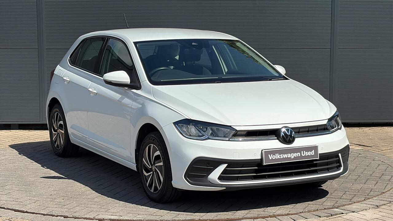 Main listing image - Volkswagen Polo