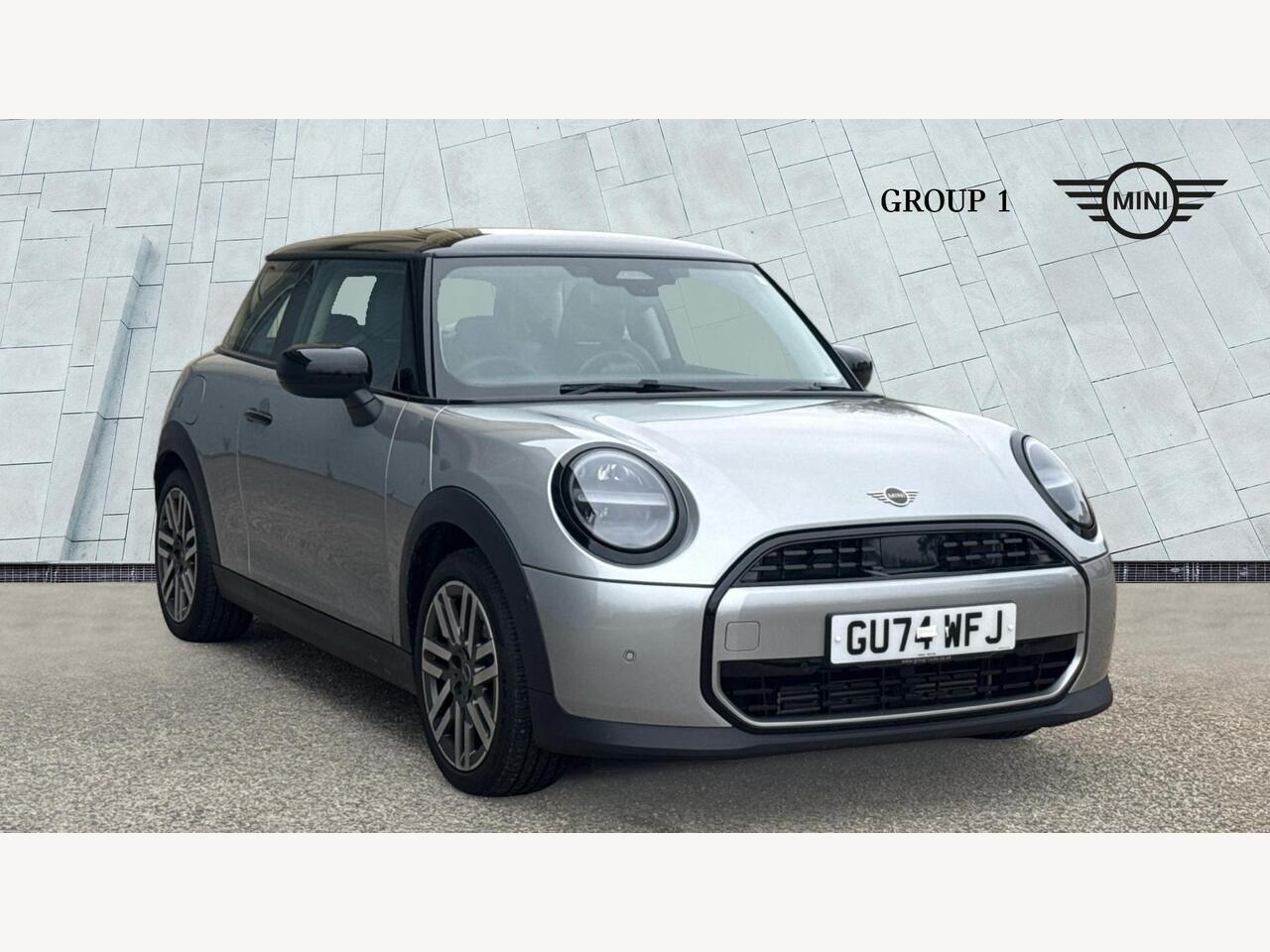 Main listing image - MINI Hatchback