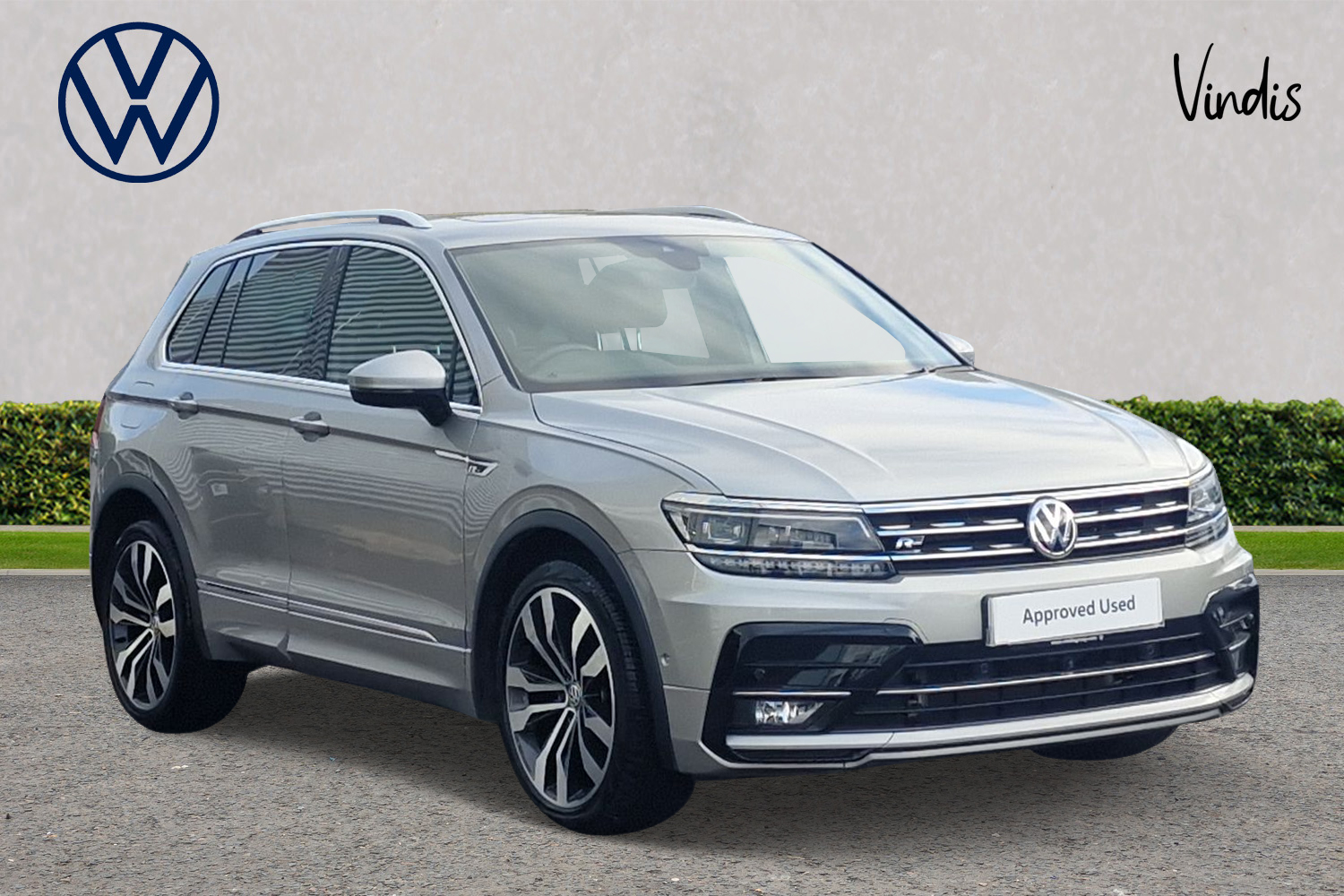 Main listing image - Volkswagen Tiguan