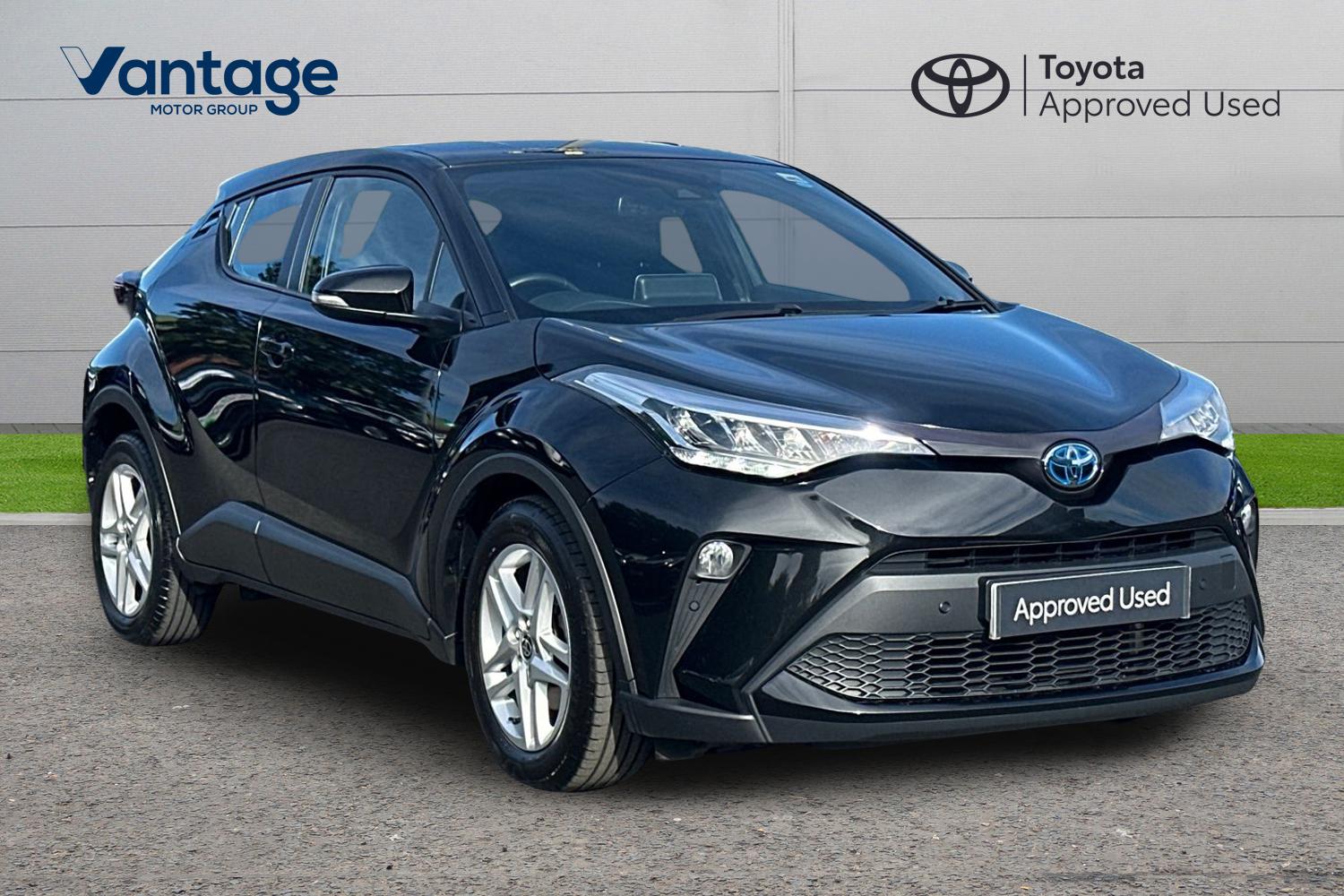 Main listing image - Toyota C-HR