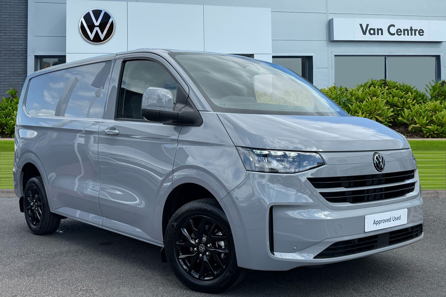 Main listing image - Volkswagen Transporter