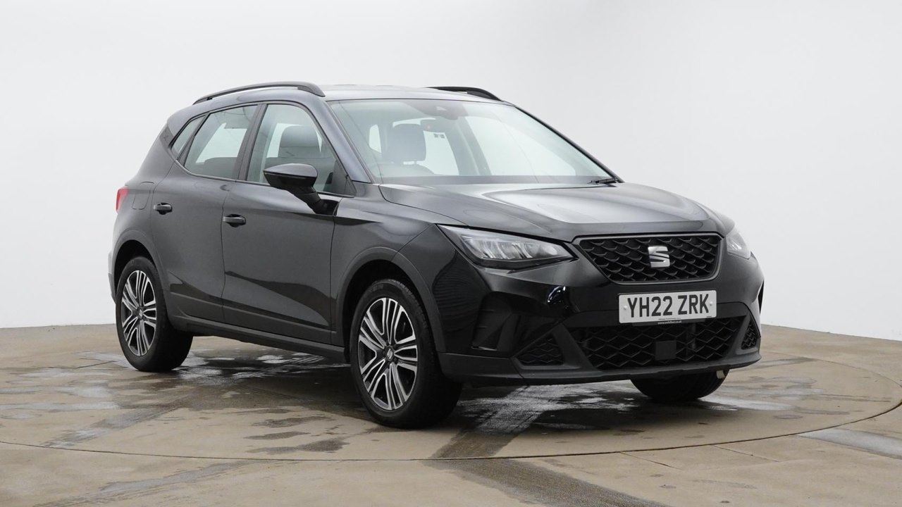 Main listing image - SEAT Arona
