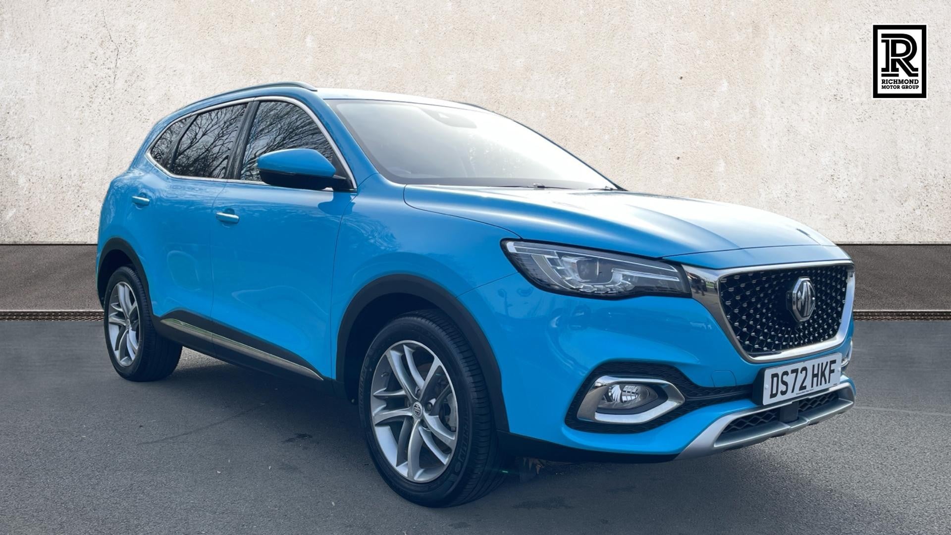 Main listing image - MG HS