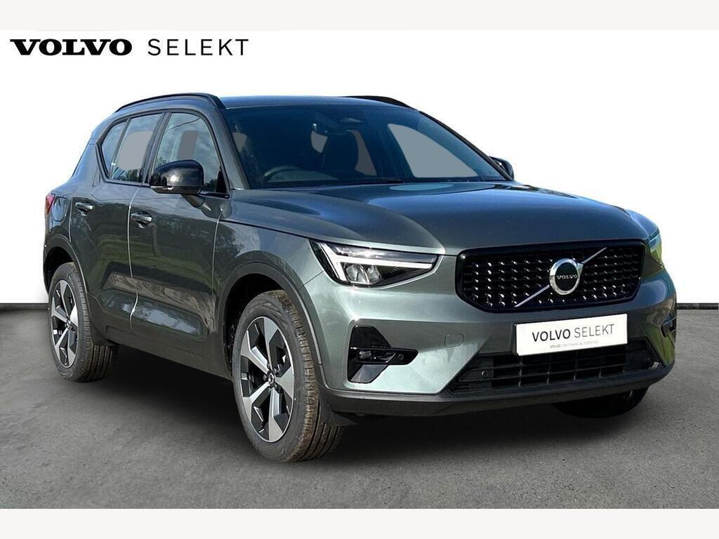 Main listing image - Volvo XC40