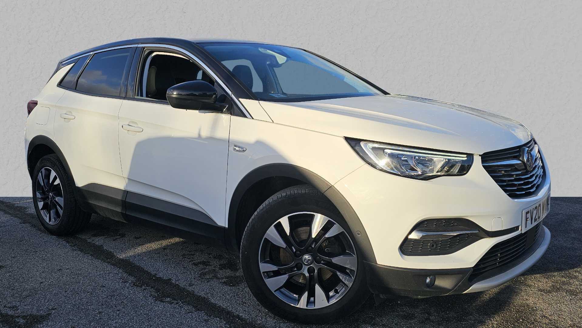 Main listing image - Vauxhall Grandland X