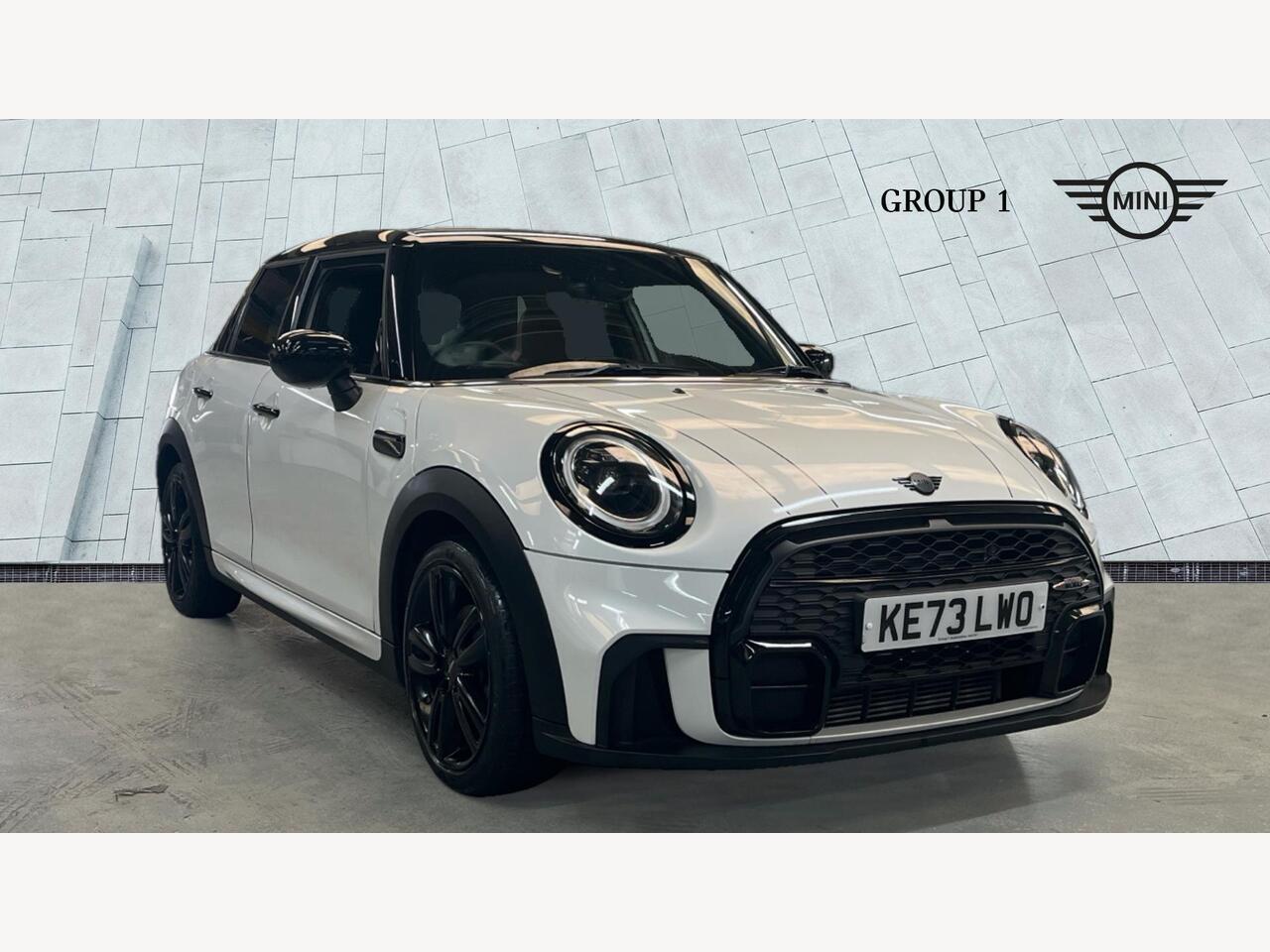 Main listing image - MINI Hatchback 5dr