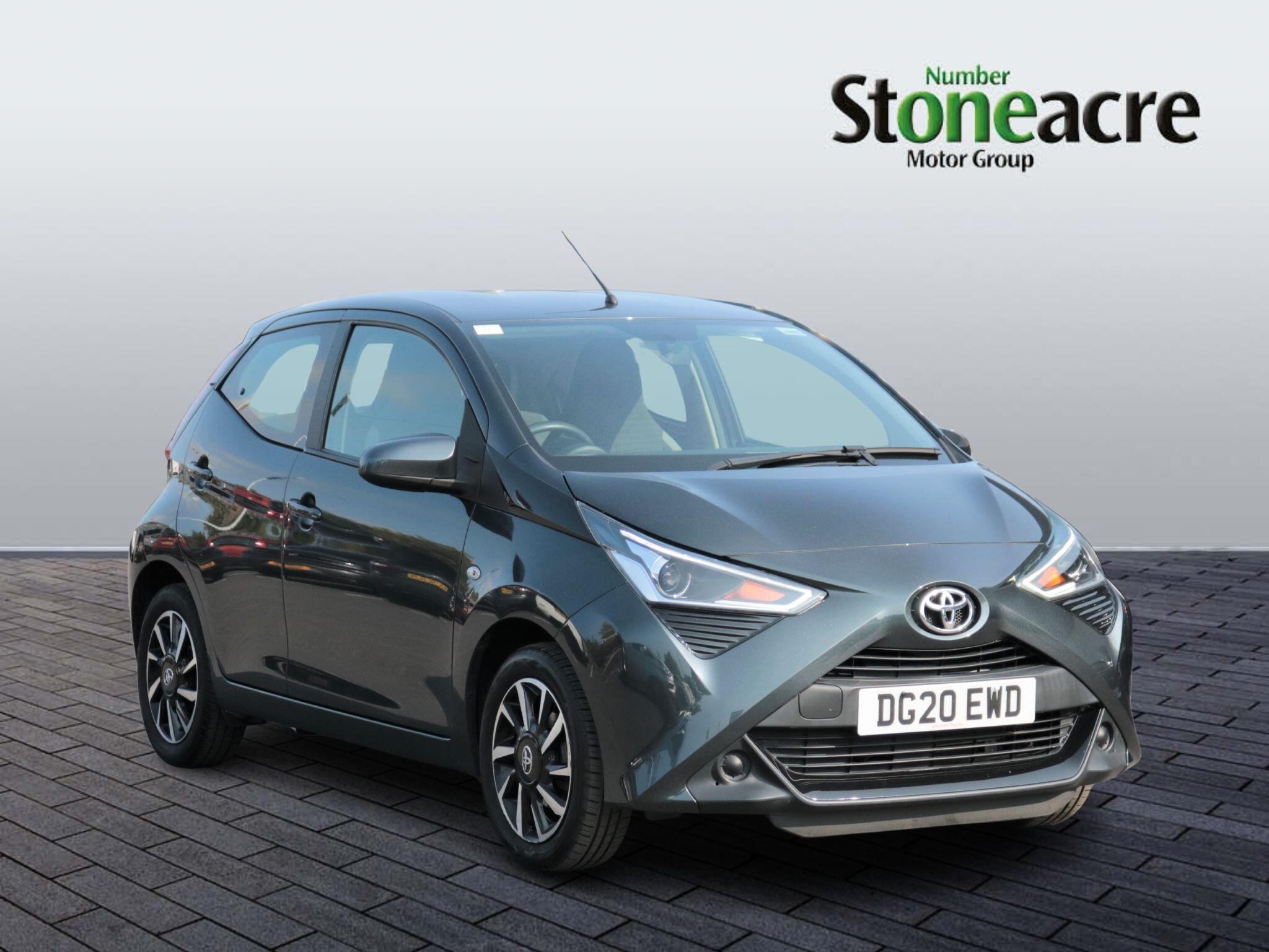Main listing image - Toyota Aygo