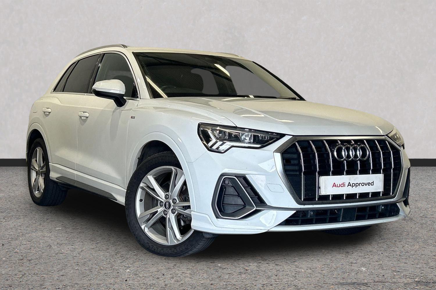 Main listing image - Audi Q3