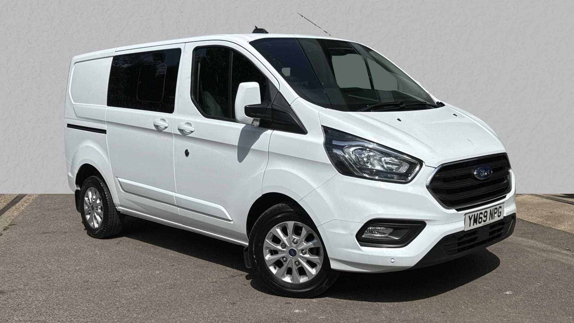 Main listing image - Ford Transit Custom