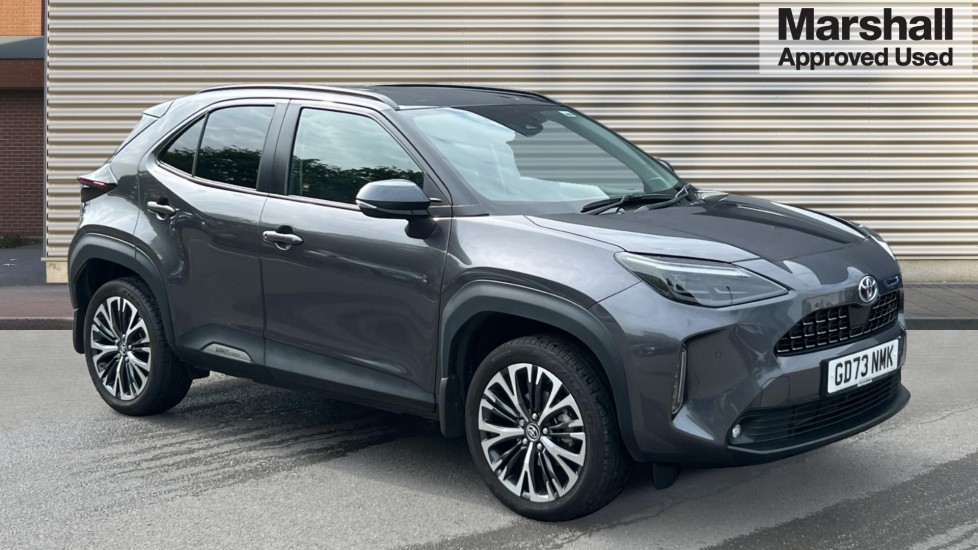 Main listing image - Toyota Yaris Cross