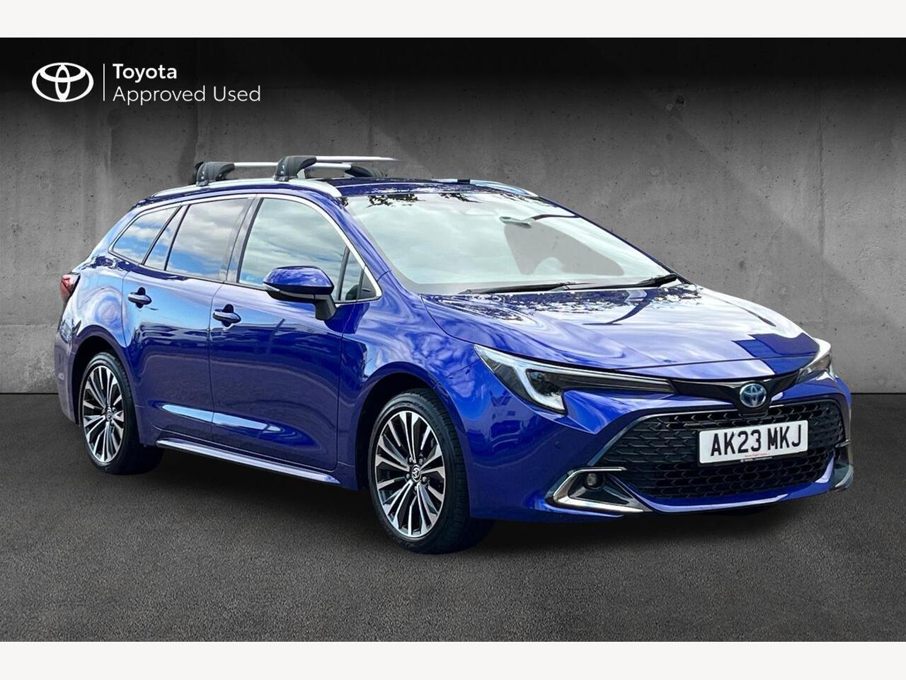 Main listing image - Toyota Corolla