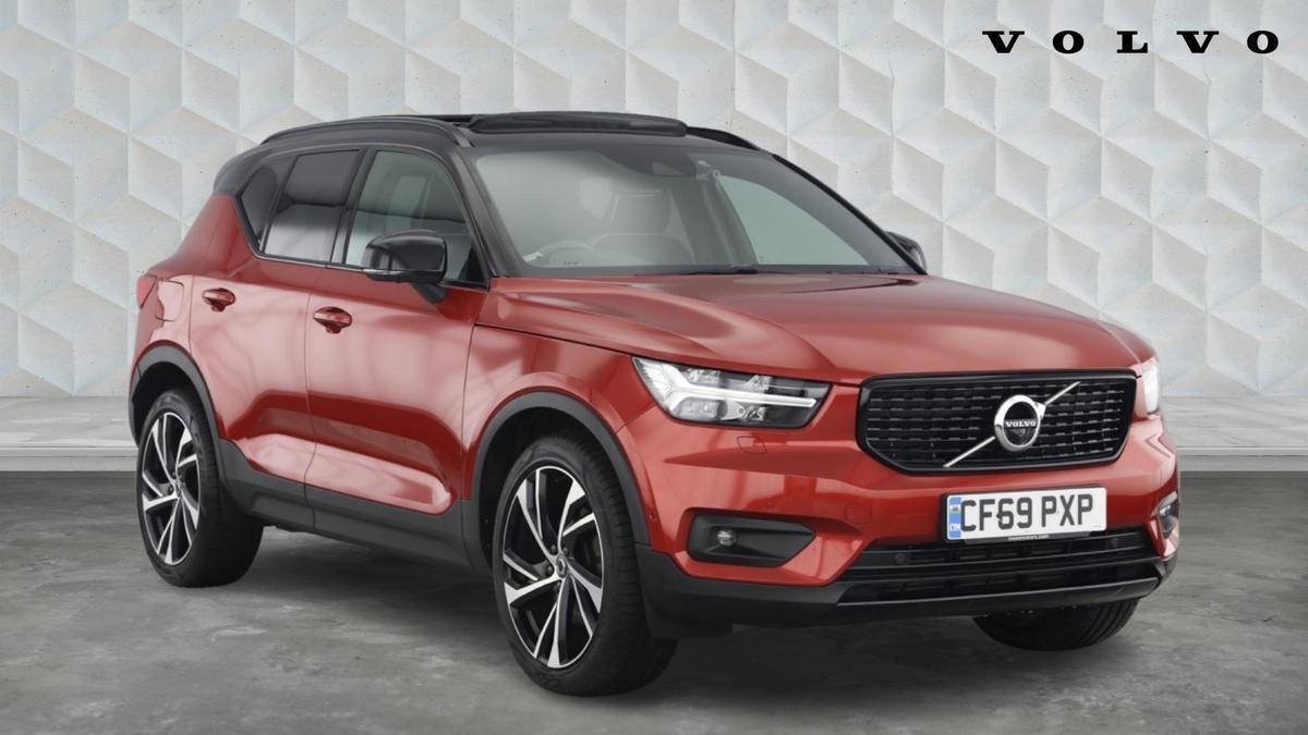 Main listing image - Volvo XC40