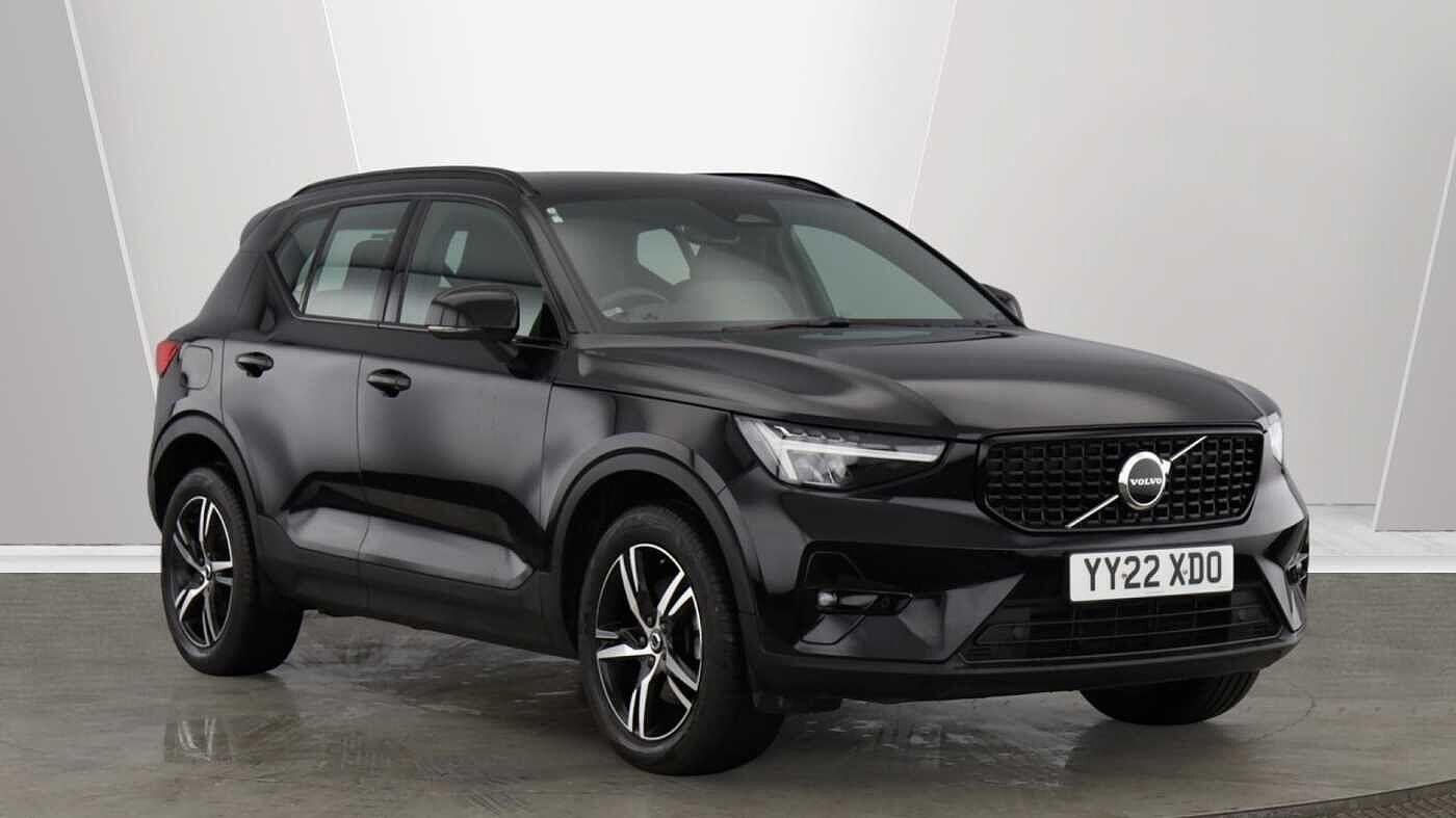Main listing image - Volvo XC40