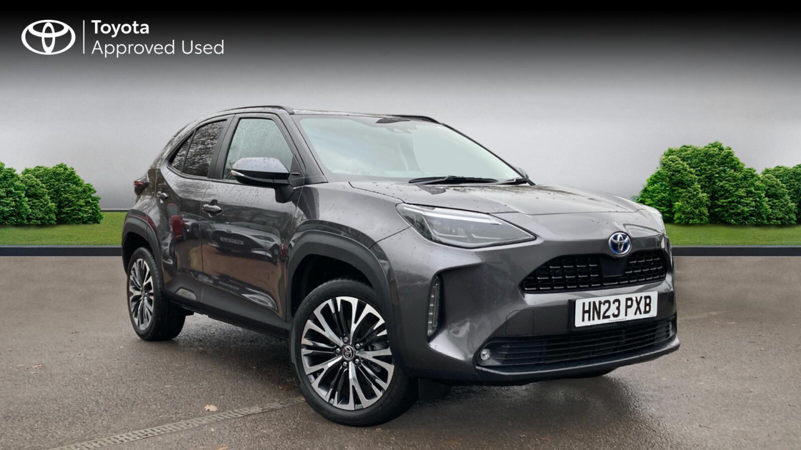 Main listing image - Toyota Yaris Cross