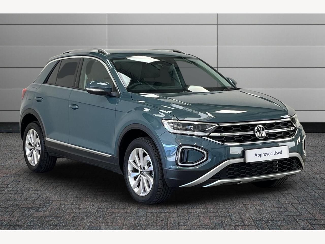 Main listing image - Volkswagen T-Roc