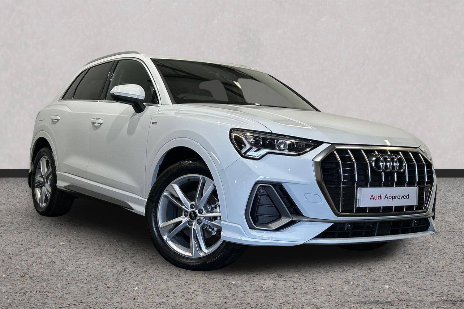 Main listing image - Audi Q3