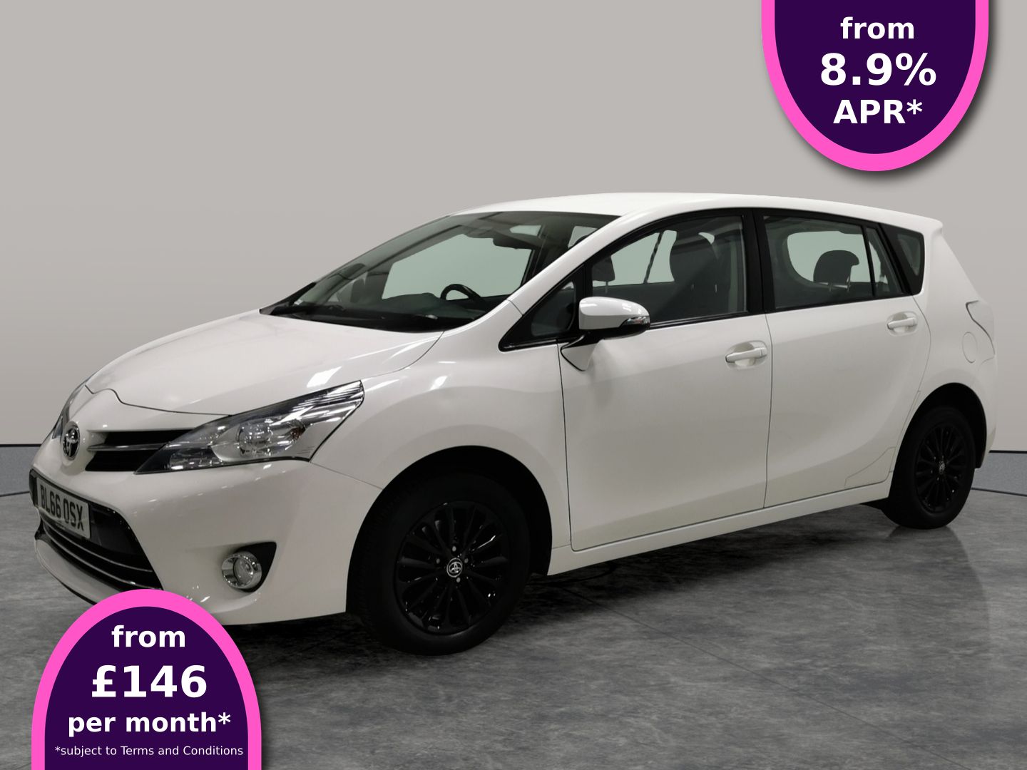 Main listing image - Toyota Verso