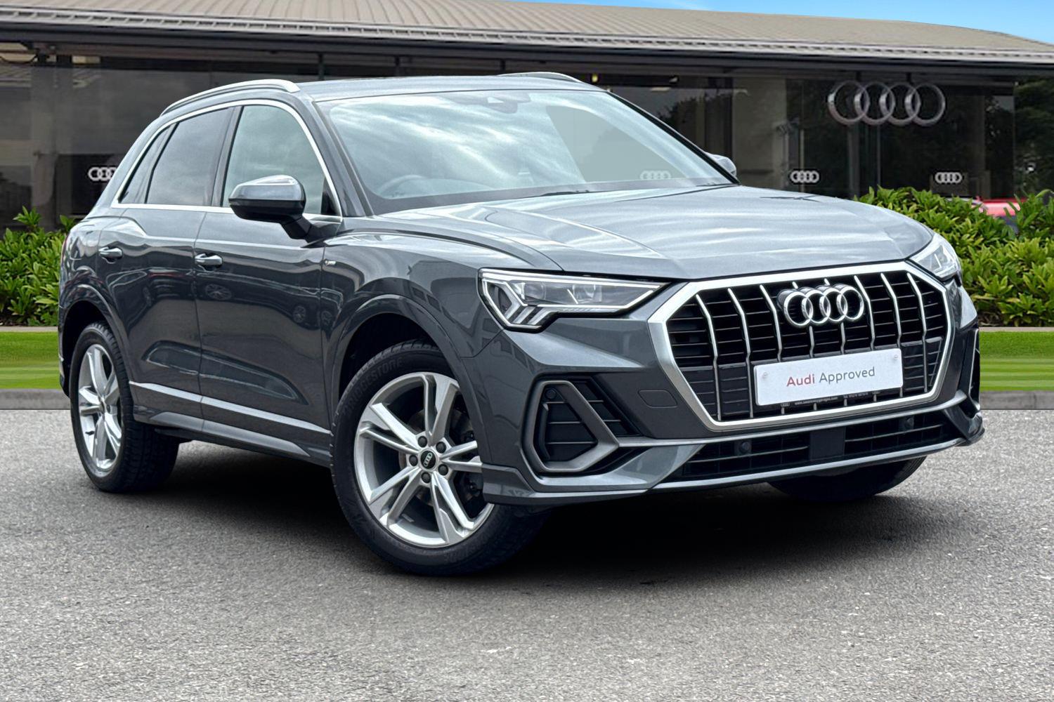 Main listing image - Audi Q3
