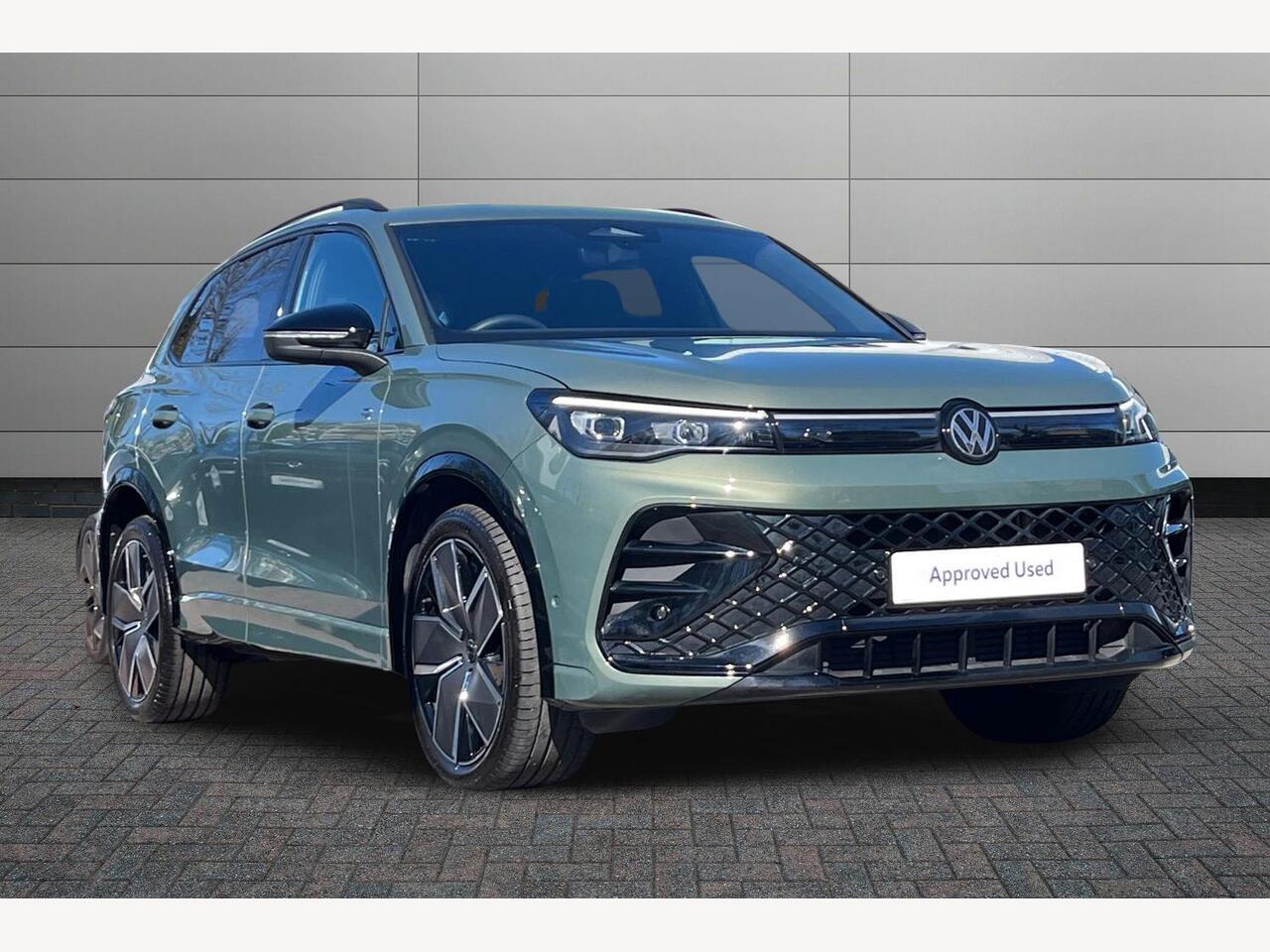 Main listing image - Volkswagen Tiguan