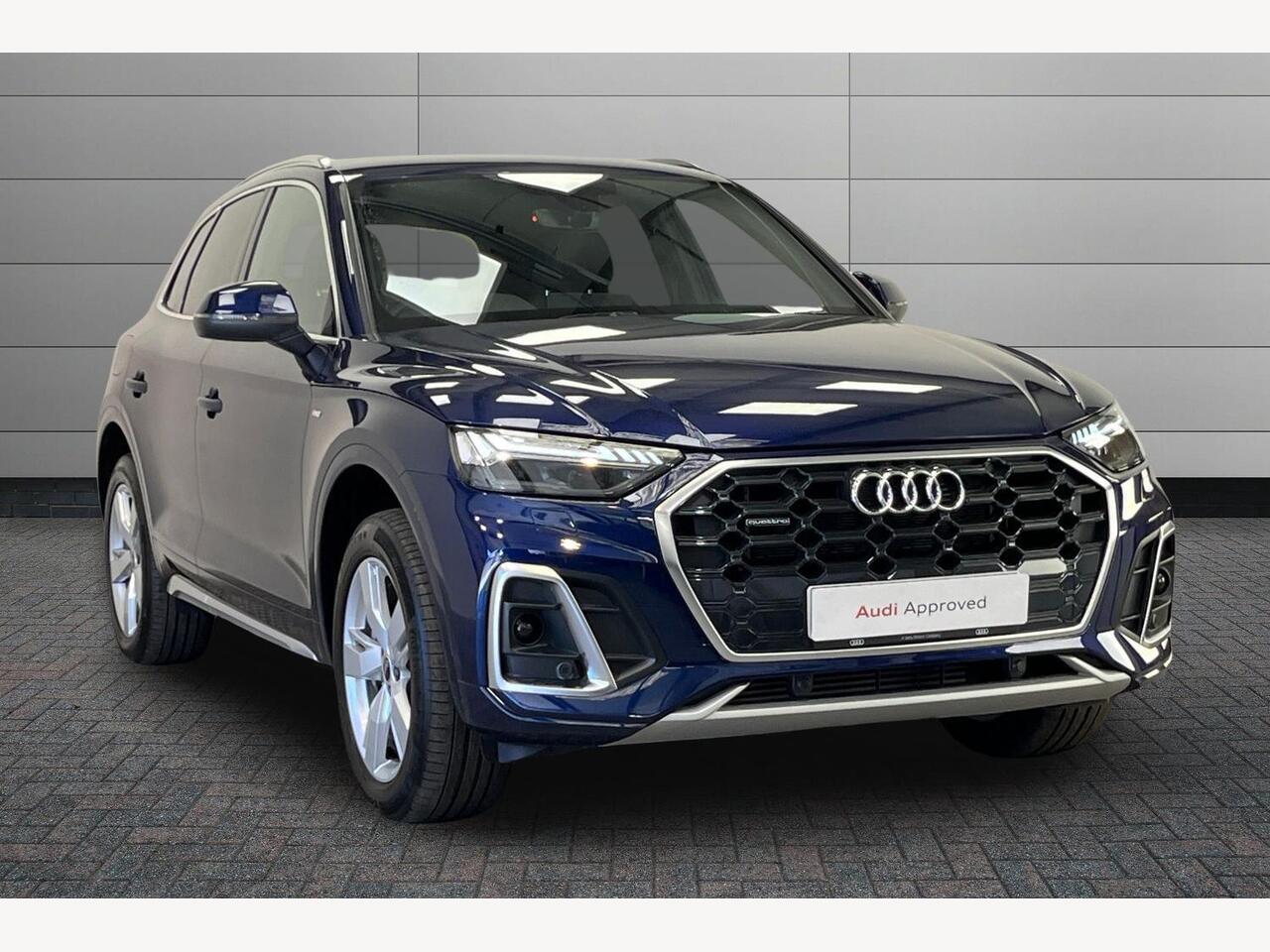 Main listing image - Audi Q5