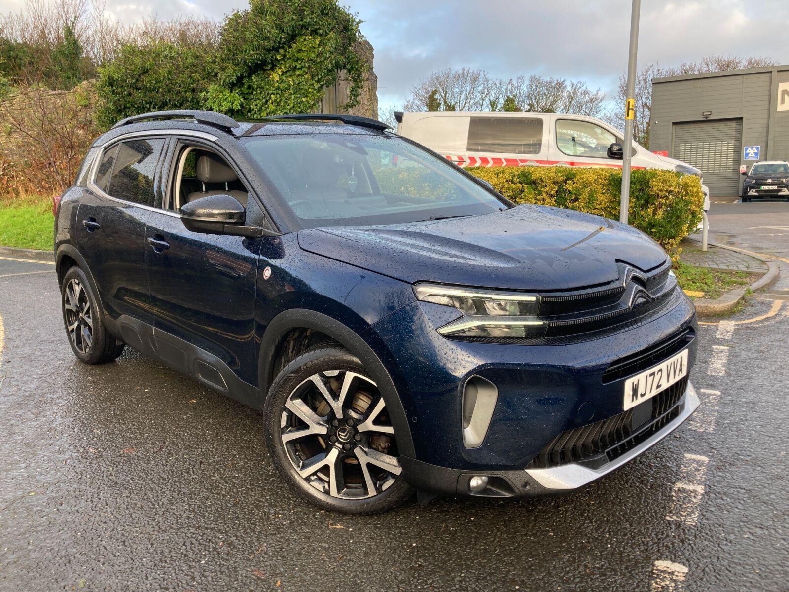 Main listing image - Citroen C5 Aircross