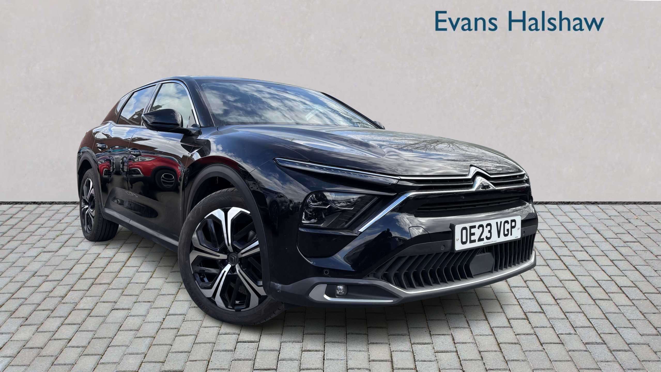 Main listing image - Citroen C5 X