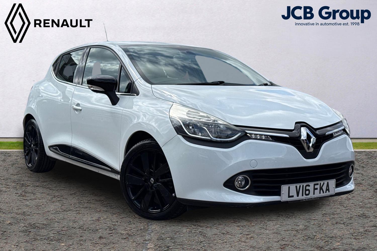 Main listing image - Renault Clio