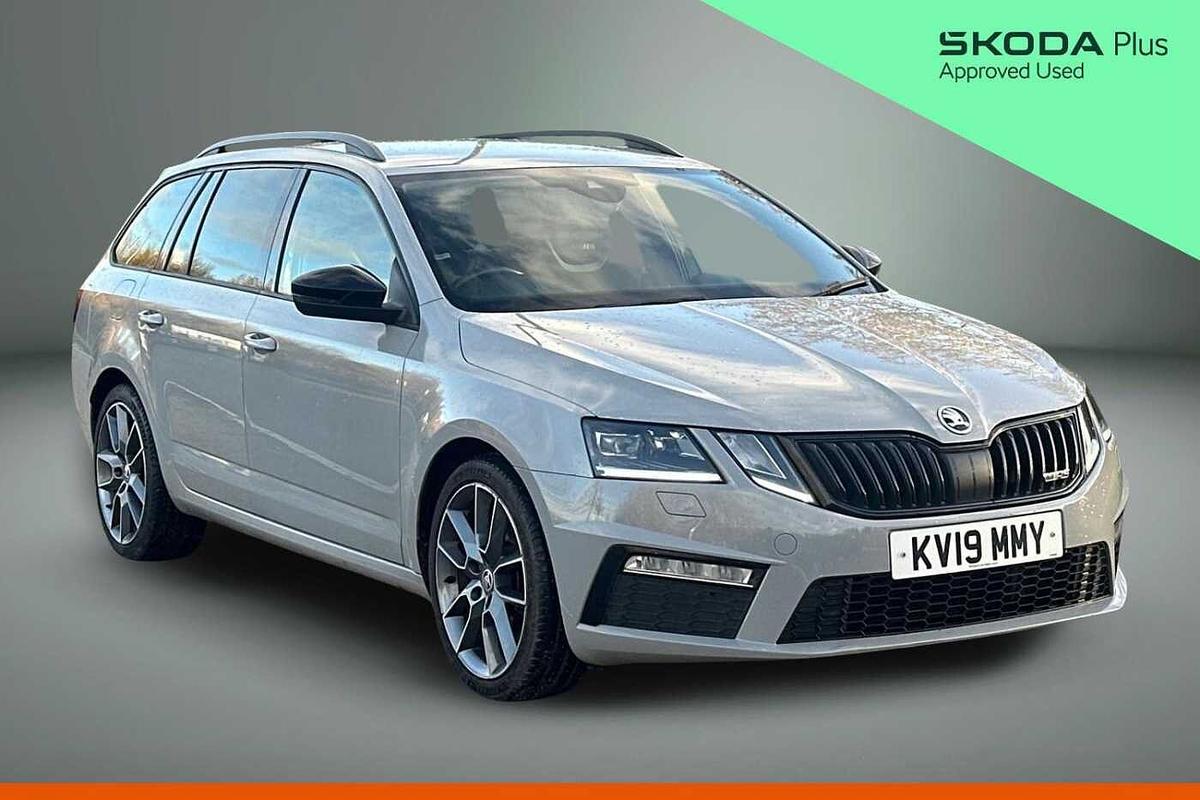 Main listing image - Skoda Octavia Estate