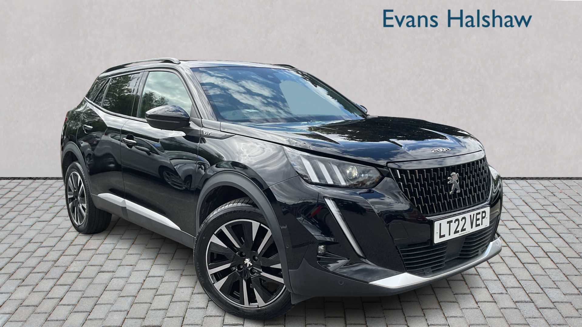Main listing image - Peugeot 2008