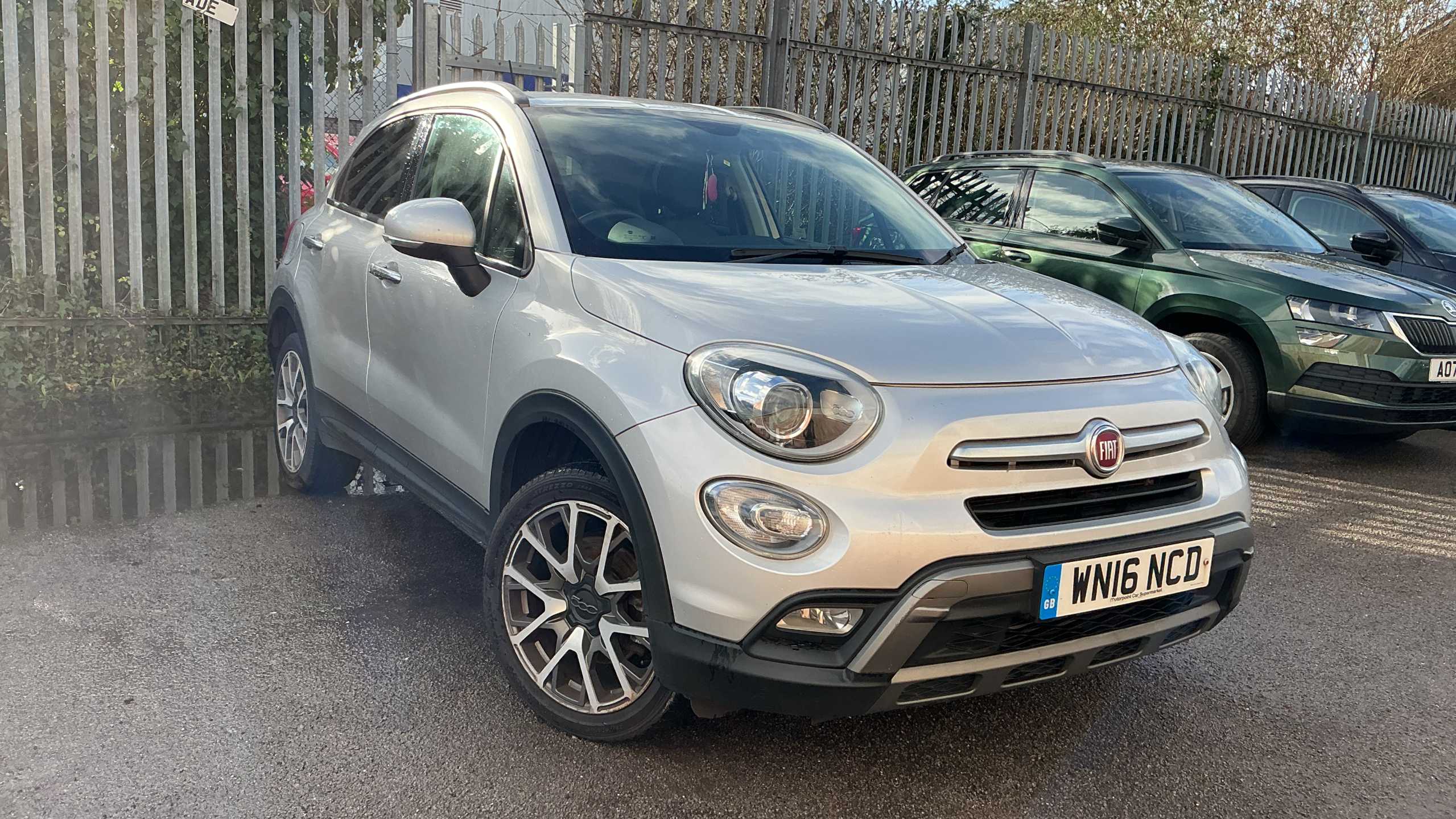 Main listing image - Fiat 500X